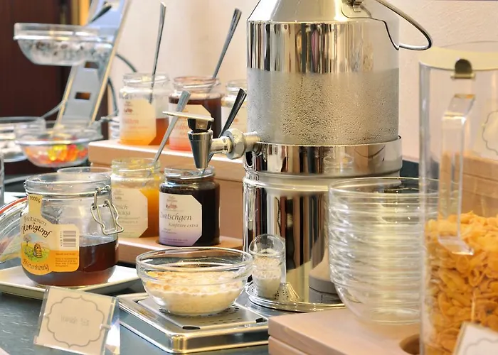 路德维希高级酒店 科隆