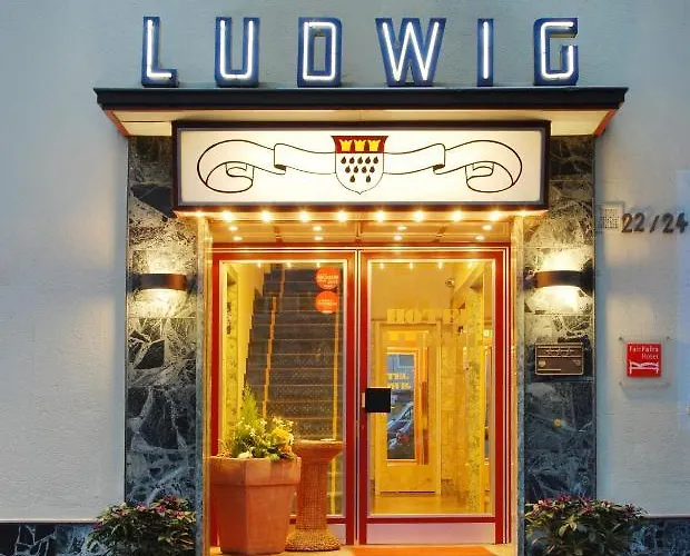 路德维希高级酒店 酒店